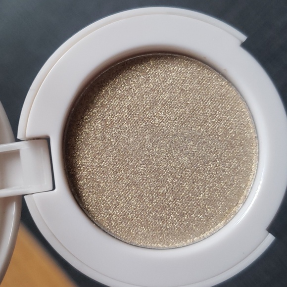 NWT Eyeshadow bundle 💙 - Picture 7 of 8